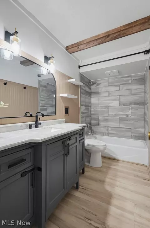 Bath - 9316 Munich Dr, Parma, OH 44130 photo 2 of 4