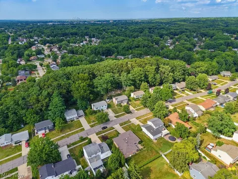 View/Area - 9316 Munich Dr, Parma, OH 44130 photo 1 of 3