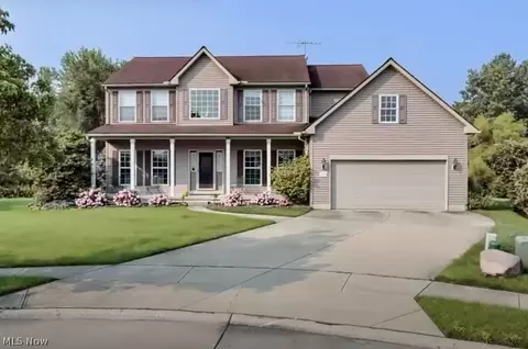 1718 Pine Ct, Avon, OH 44011