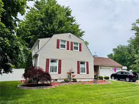 2819 Lynn Dr, Sandusky, OH 44870