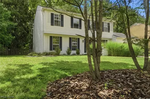 12701 N Star Dr, North Royalton, OH 44133