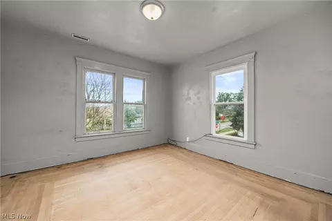 Bedroom - 611 West Ave, Elyria, OH 44035 photo 8 of 9
