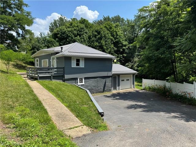 300 Henry Ave, East Liverpool, OH 43920