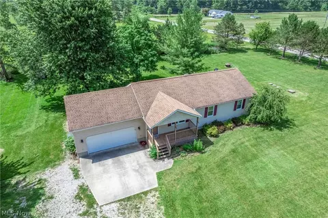 43891 Bursley Rd, Wellington, OH 44090