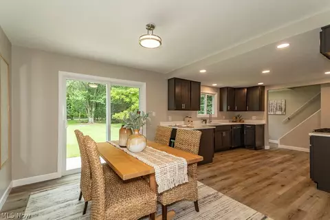 Dining - 2986 Bishop Rd, Willoughby Hills, OH 44092 photo 2 of 2