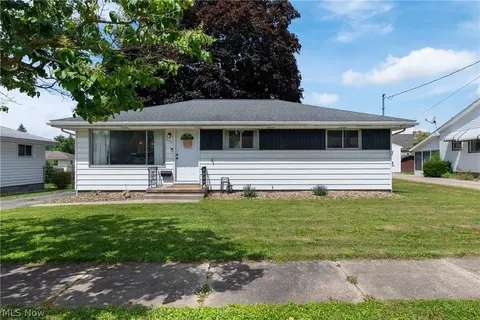 632 Alpha Ave, Akron, OH 44312