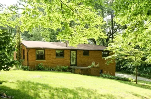4708 Alabama Ave SW, Navarre, OH 44662