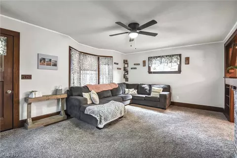 1944 E 45th St, Ashtabula, OH 44004 photo 16