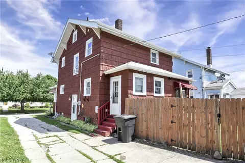 1944 E 45th St, Ashtabula, OH 44004 photo 6