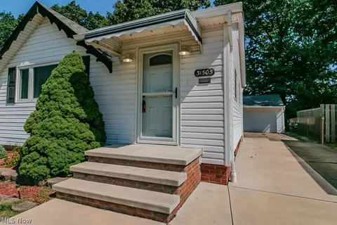 31505 Daniel Dr, Willowick, OH 44095 photo 35