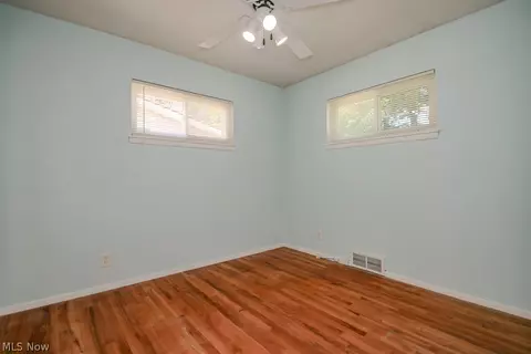 31505 Daniel Dr, Willowick, OH 44095 photo 12