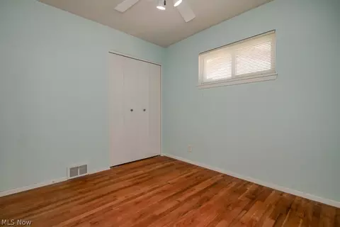 31505 Daniel Dr, Willowick, OH 44095 photo 11