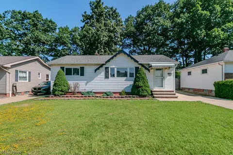 31505 Daniel Dr, Willowick, OH 44095 photo 37
