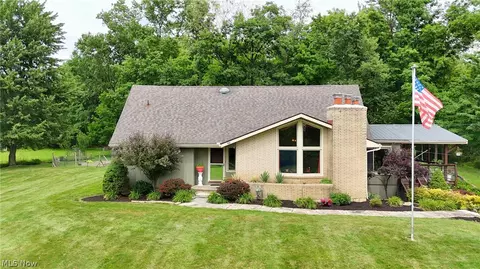 8897 Hillcrest Dr, Westfield Center, OH 44251