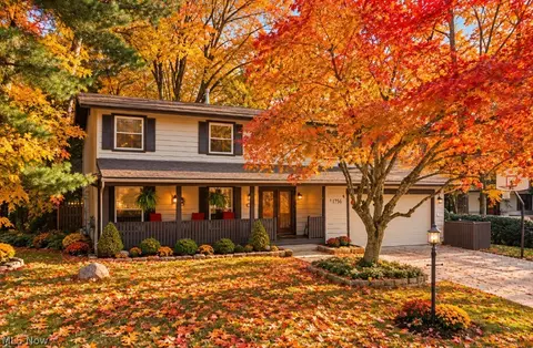 1756 Deepwood Dr, Akron, OH 44313
