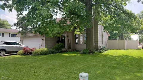 3 Wedgewood Dr, Norwalk, OH 44857