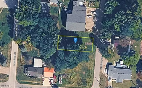13235 Maple Rd NE, Thornville, OH 43076