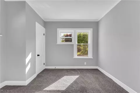 Bedroom - 340 E 276th St, Euclid, OH 44132 photo 6 of 6