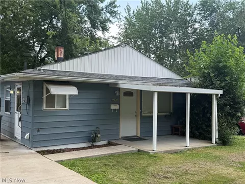 2636 Martha Ave NE, Canton, OH 44705