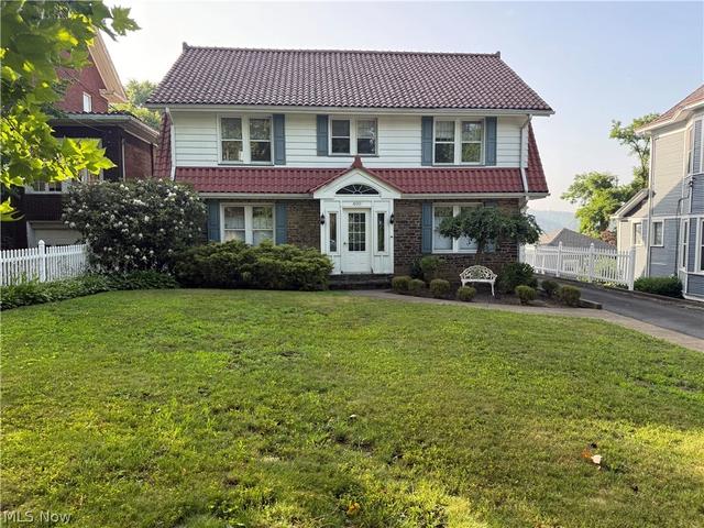 400 Thompson Ave, East Liverpool, OH 43920