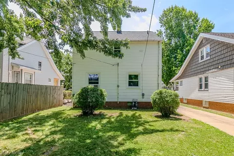 6106 Bradley Ave, Parma, OH 44129 photo 21