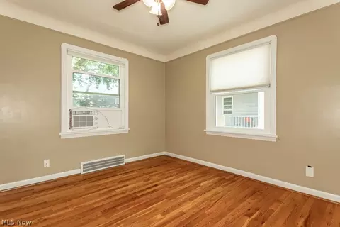 6106 Bradley Ave, Parma, OH 44129 photo 10