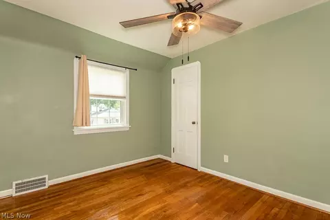 6106 Bradley Ave, Parma, OH 44129 photo 17