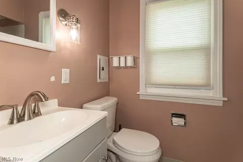 6106 Bradley Ave, Parma, OH 44129 photo 15