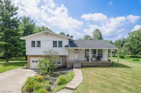 2786 Silverdale Dr, Norton, OH 44203