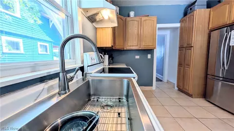 Kitchen - 1711 W 9th St, Ashtabula, OH 44004 photo 1 of 2