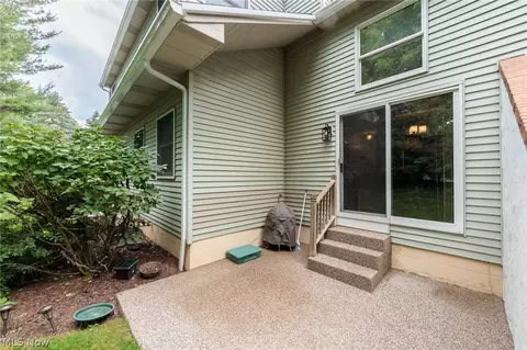 1900 Lillian Rd, Stow, OH 44224 photo 28
