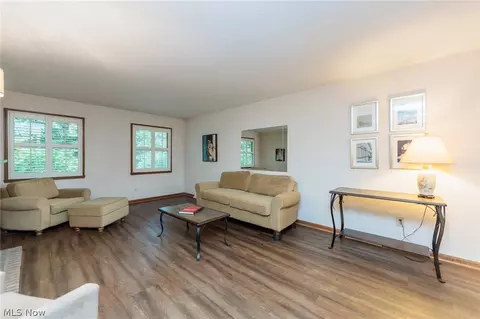 1900 Lillian Rd, Stow, OH 44224 photo 5