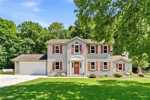 4141 Weymouth Rd, Medina, OH 44256