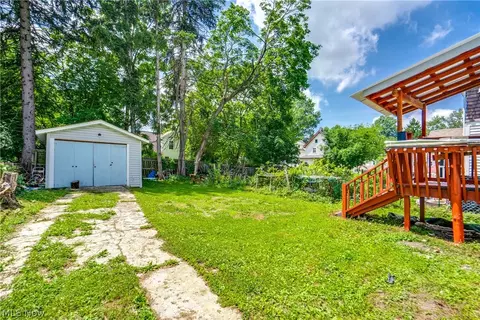 926 Work Dr, Akron, OH 44320 photo 14