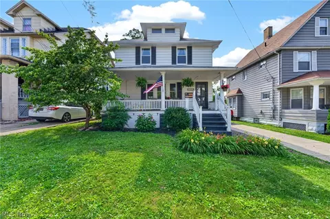 1462 Wyandotte Ave, Lakewood, OH 44107