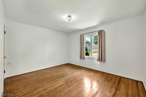 375 Olive St, Elyria, OH 44035 photo 27