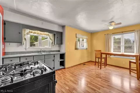 375 Olive St, Elyria, OH 44035 photo 19