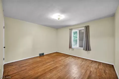 375 Olive St, Elyria, OH 44035 photo 29
