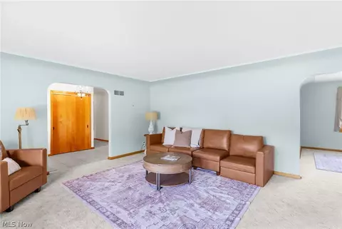 4122 Devon Dr SE, Warren, OH 44484 photo 10