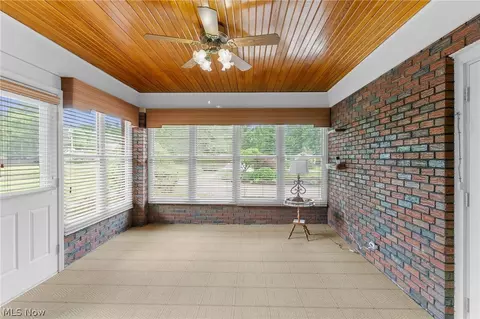 4122 Devon Dr SE, Warren, OH 44484 photo 5