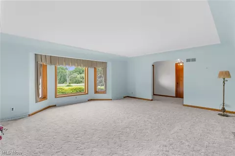 4122 Devon Dr SE, Warren, OH 44484 photo 16