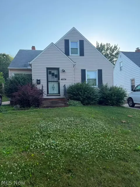 4874 E 93rd St, Garfield Heights, OH 44125