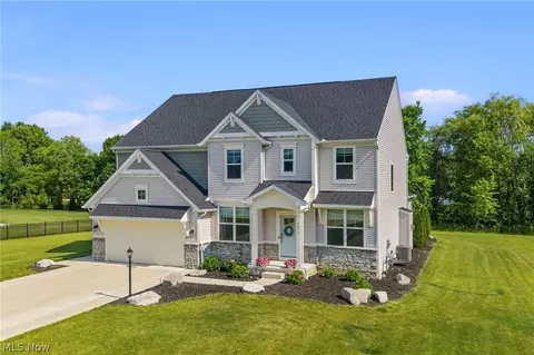 6655 Merlin Dr, Medina, OH 44256
