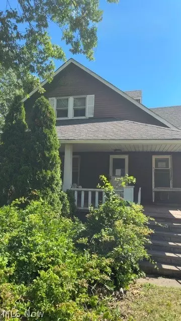 943 Worden Rd, Wickliffe, OH 44092 photo 3