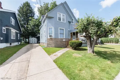 4112 Cullen Dr, Cleveland, OH 44105