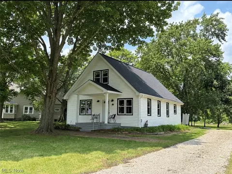 2721 E River Rd, Newton Falls, OH 44444