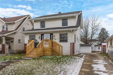 170 N Richview Ave, Youngstown, OH 44509