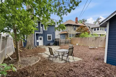 Exterior - 323 Denison Ave, Elyria, OH 44035 photo 10 of 11