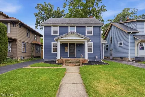 Exterior - 323 Denison Ave, Elyria, OH 44035 photo 3 of 11