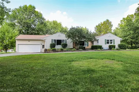 4856 Rootstown Rd, Ravenna, OH 44266